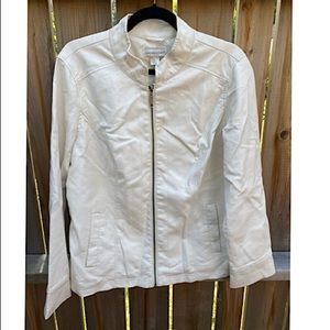 Croft & Barrow polyester jacket, off white, size L